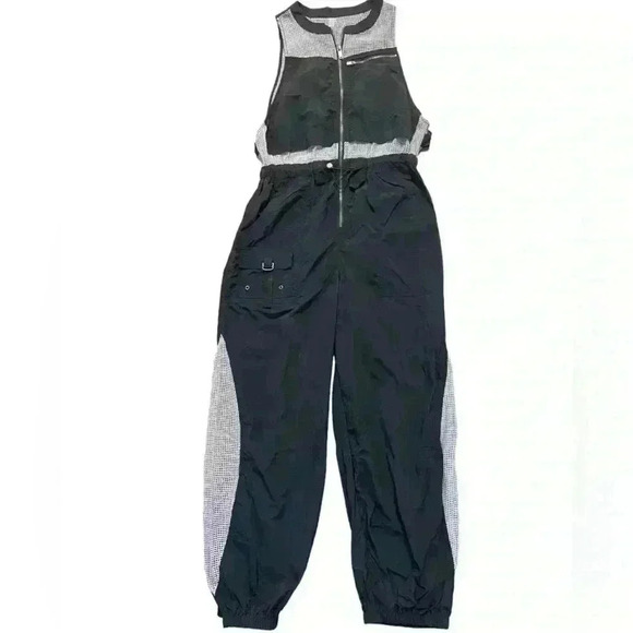Free people movement jumpsuit jogger mesh cargo sleeveless lightweight MediumNWT - Picture 1 of 14